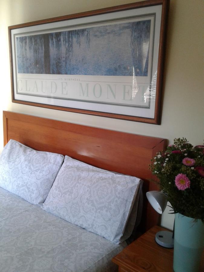 The Birches Backpacker Lodge Randburg Bagian luar foto