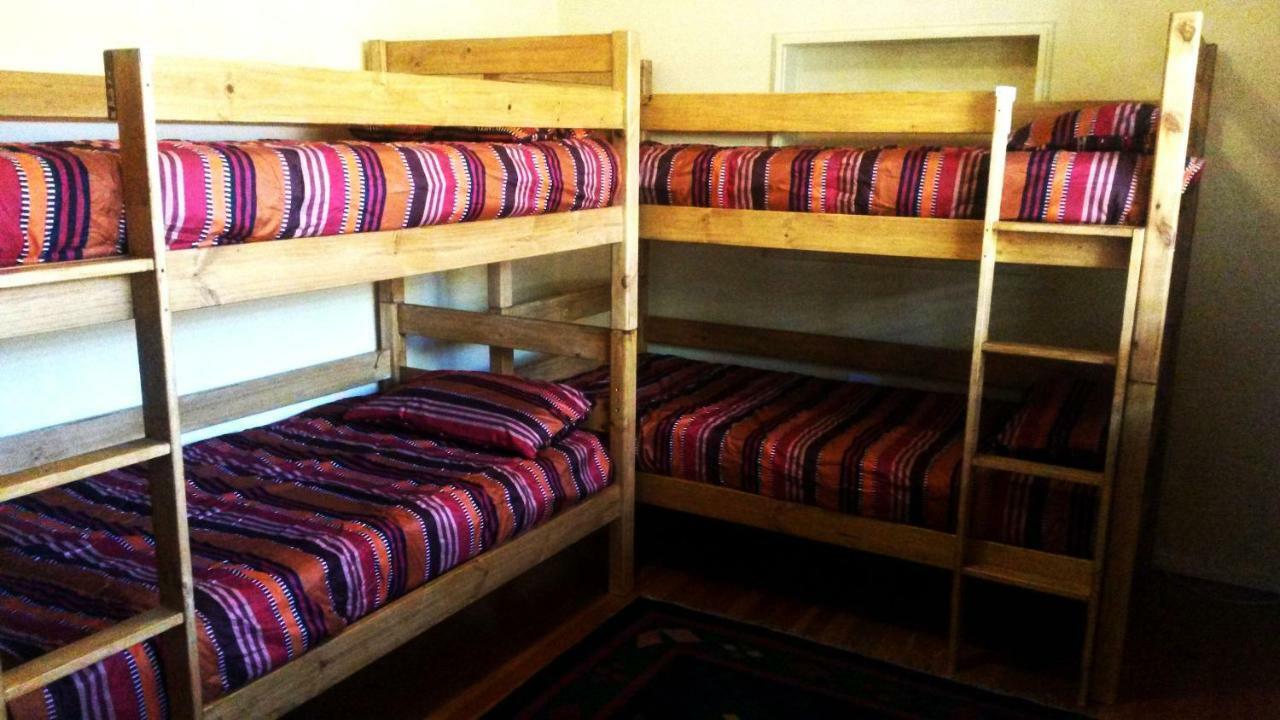 The Birches Backpacker Lodge Randburg Bagian luar foto